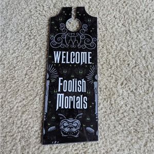 Disney Parks Haunted Mansion Door Hanger NWT